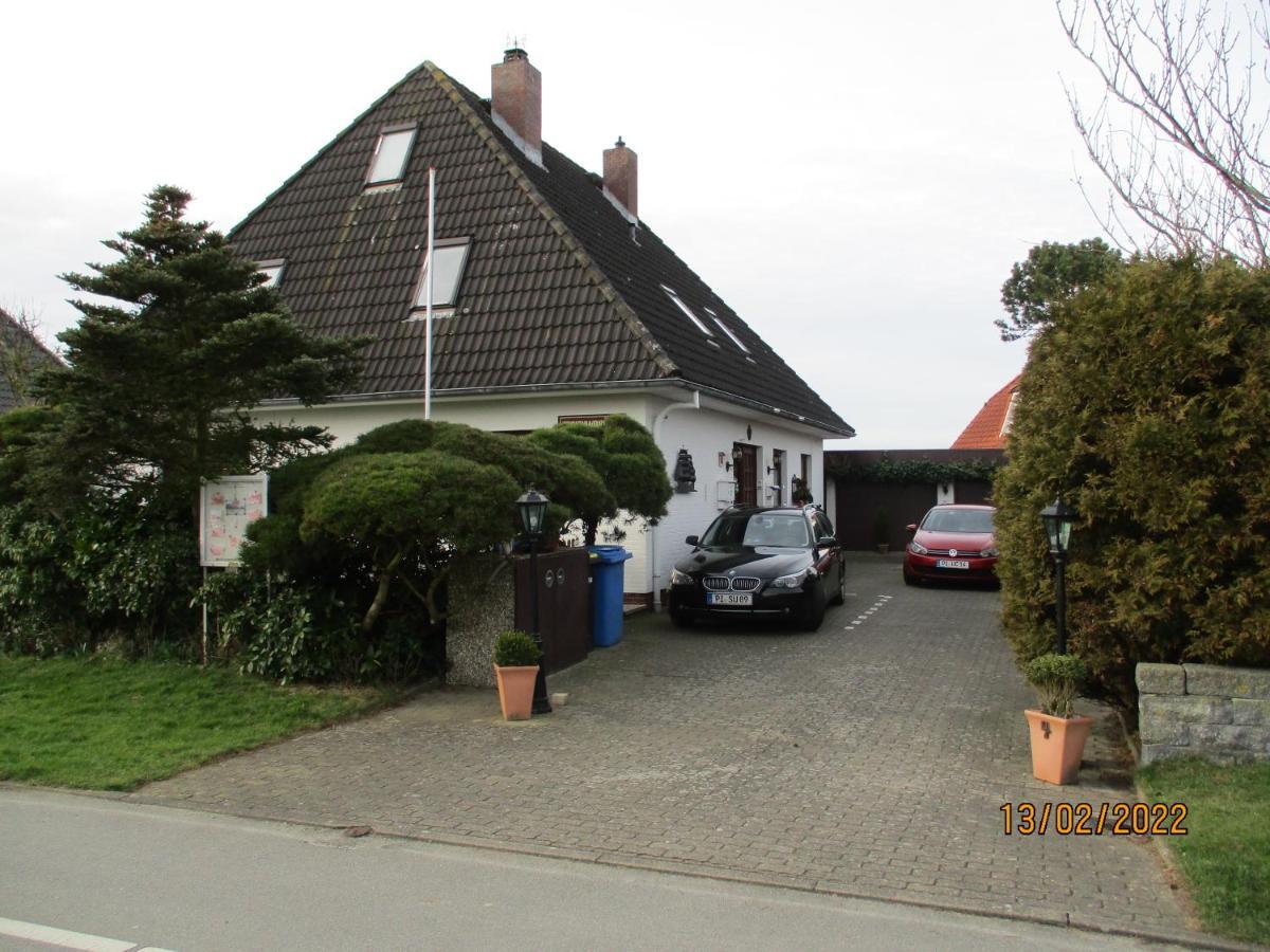 Haus Mit Lilie Und Rose Apartment Westerdeichstrich Exterior photo